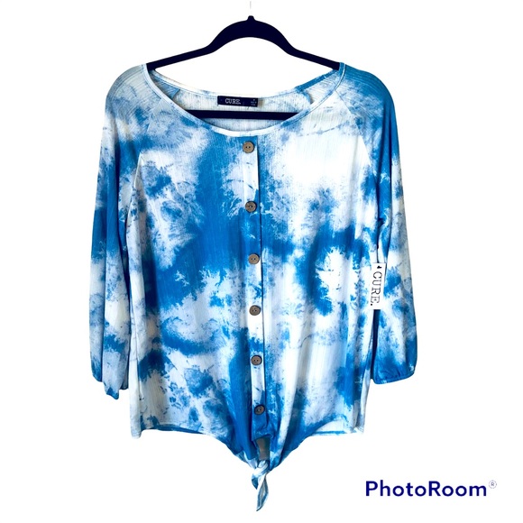 NWT Tie Dye Tie Front Blue & White Blouse Wooden Buttons Woman’s Size M - Picture 1 of 7